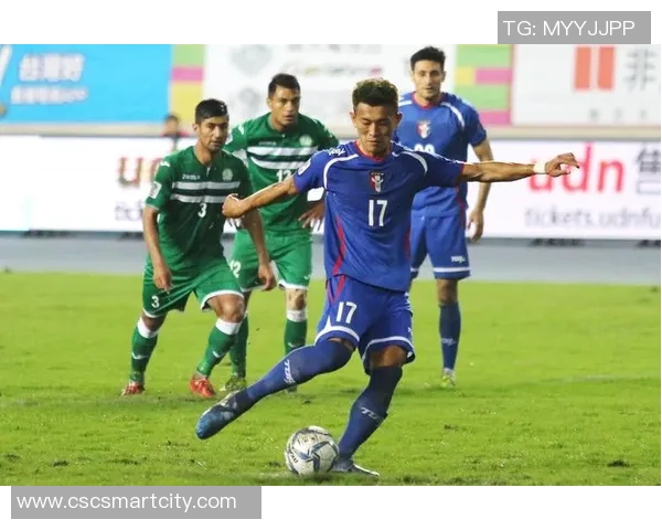 足球荆永兴的崛起之路：从草根到职业的奋斗与梦想